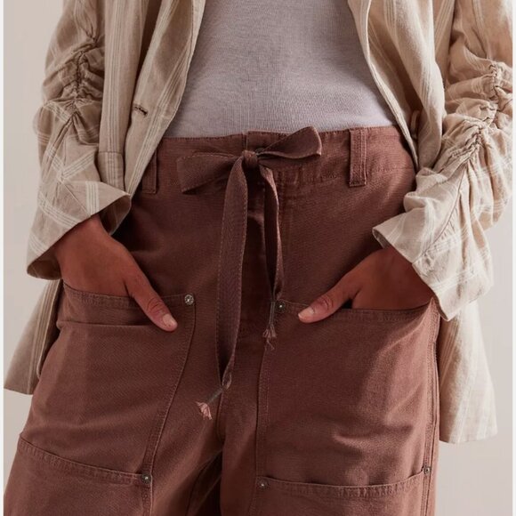 NWOT We the Free Hayden Pull On Pants in Brownie Size Cargo Bohemian Size Medium - Picture 3 of 9